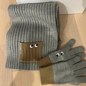 ANYA HINDMARCH for UNIQLO